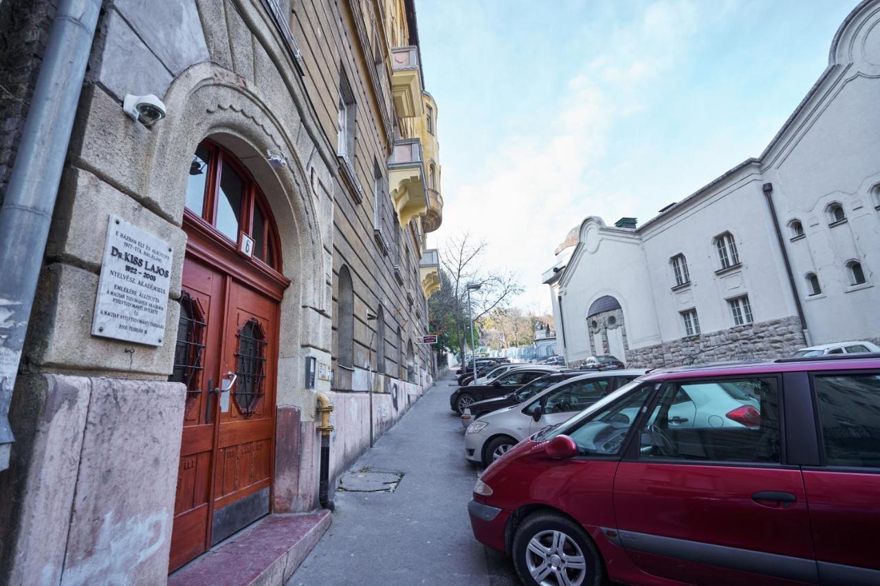 Nanirol Apartment At Gellert Bath Budapest Ngoại thất bức ảnh