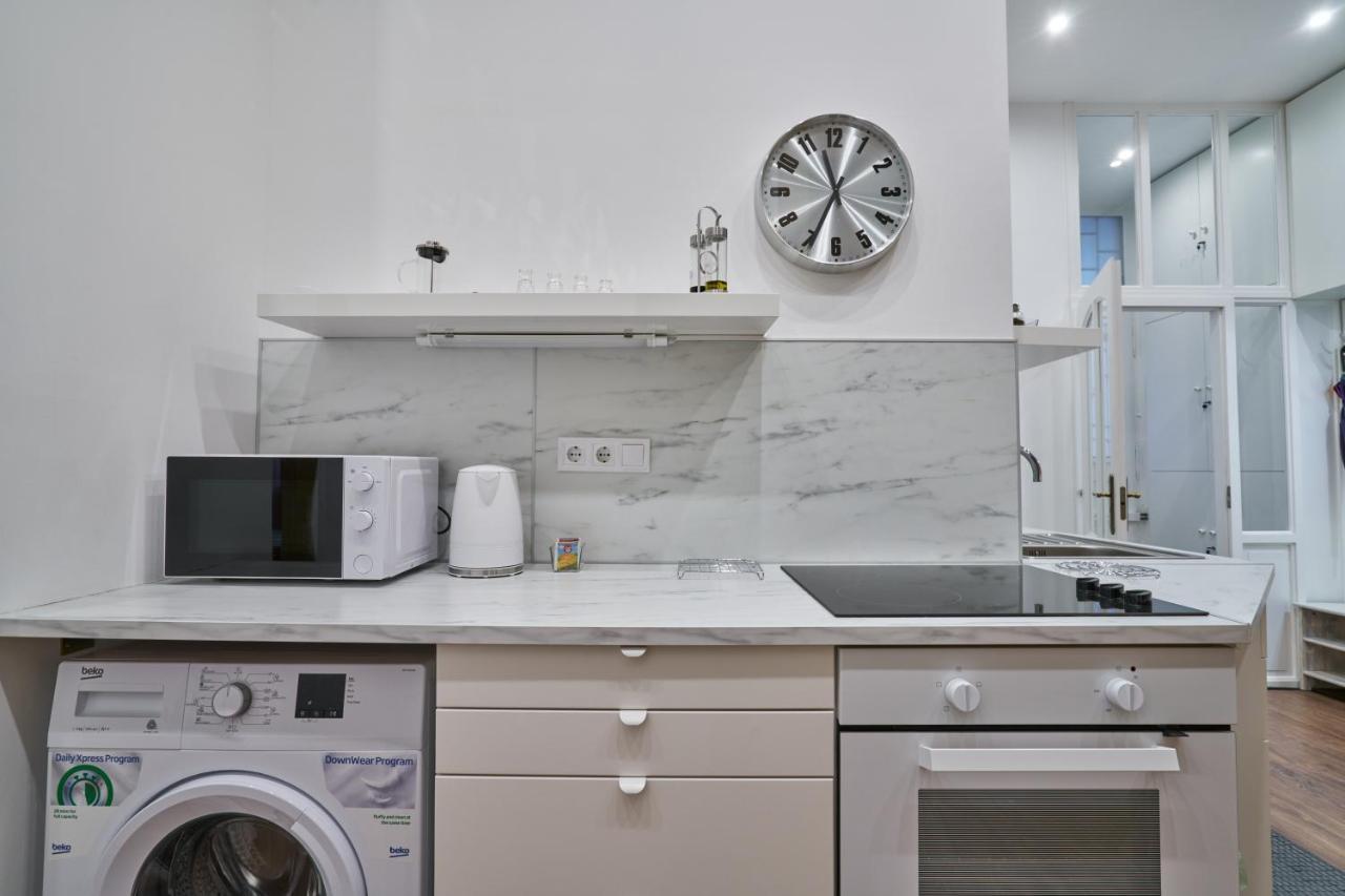 Nanirol Apartment At Gellert Bath Budapest Ngoại thất bức ảnh
