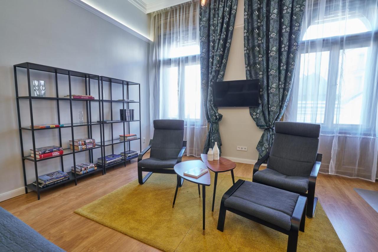 Nanirol Apartment At Gellert Bath Budapest Ngoại thất bức ảnh