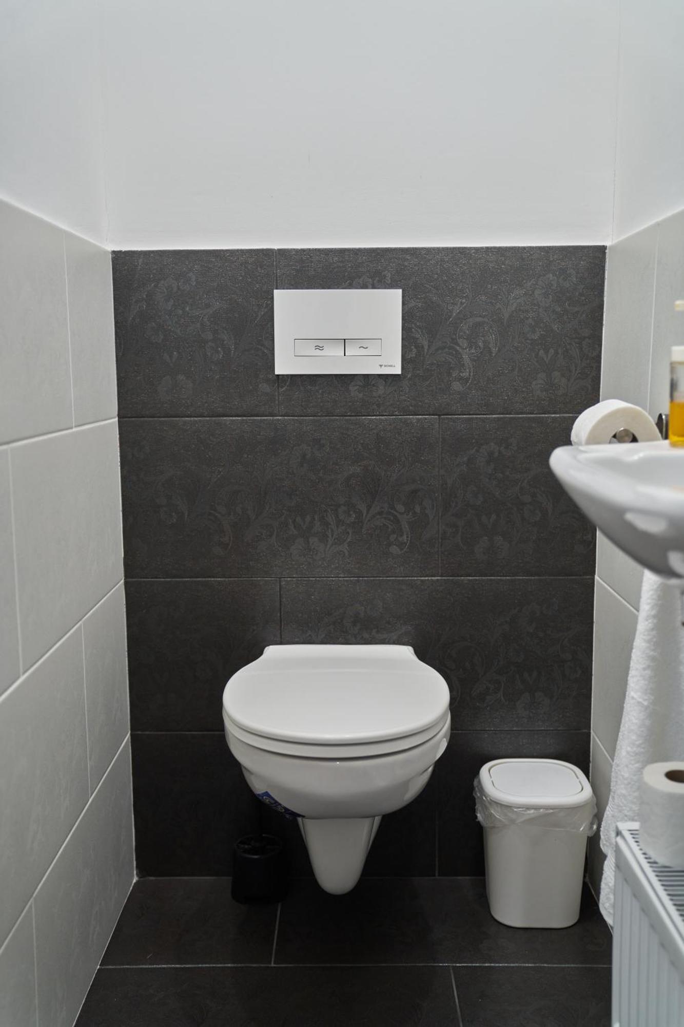 Nanirol Apartment At Gellert Bath Budapest Ngoại thất bức ảnh