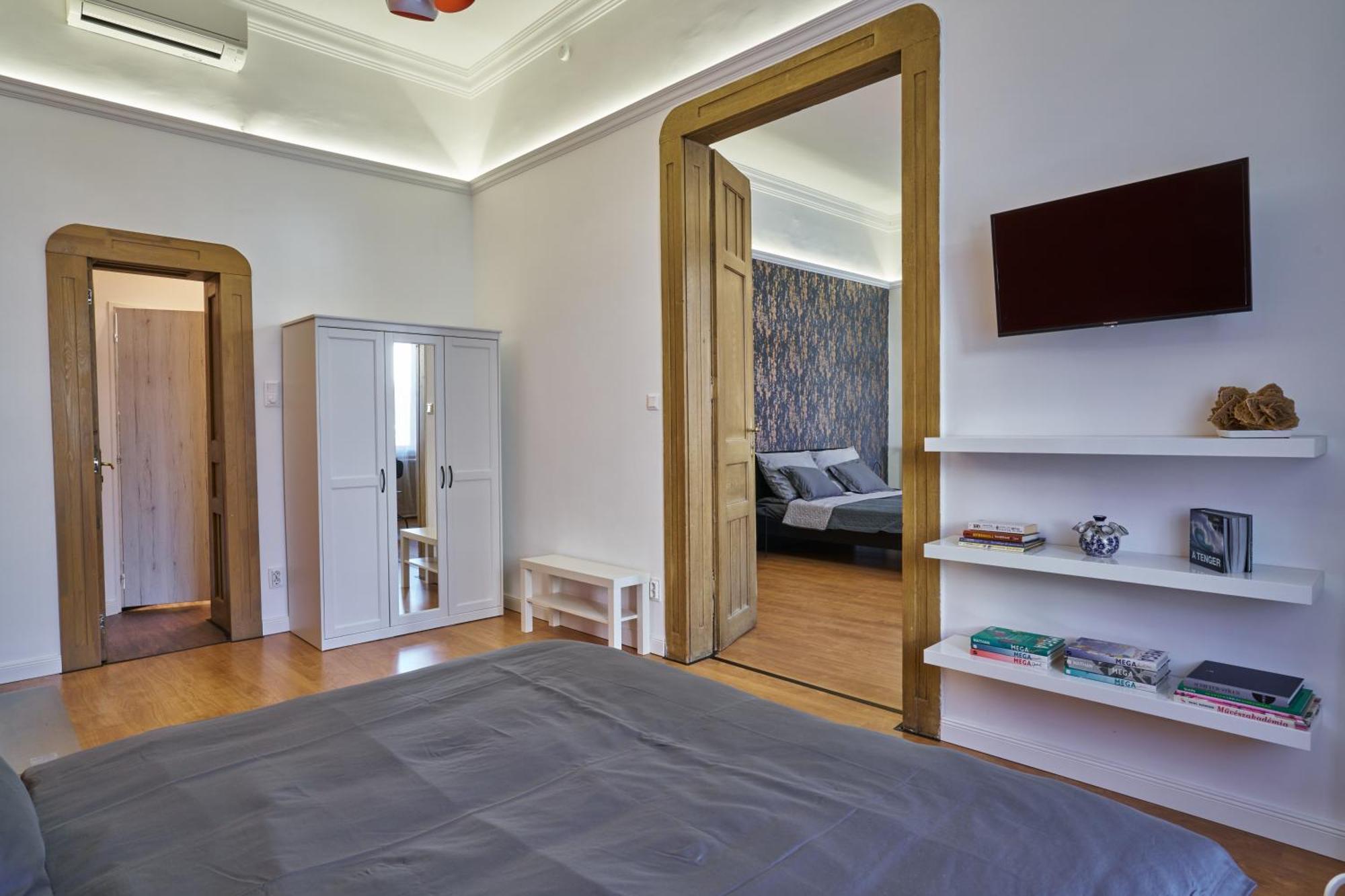 Nanirol Apartment At Gellert Bath Budapest Ngoại thất bức ảnh
